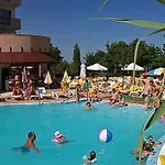 Отель Berlin Park