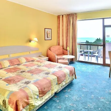 酒店 Berlin Park 4*