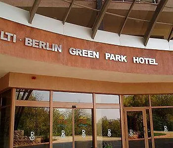 Berlin Park 4* Золоті Піски