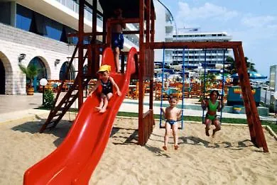 Готель Berlin Park 4*