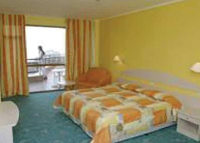 Отель Berlin Park 4*